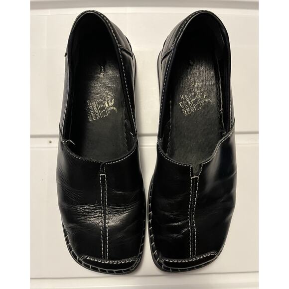 Rieker Women’s Size 6.5 US Leather Comfort Loafer Black Square Toe Slip On - Picture 2 of 11